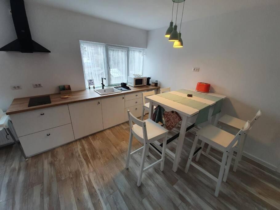 Cozy Attic Azuga Luaran gambar