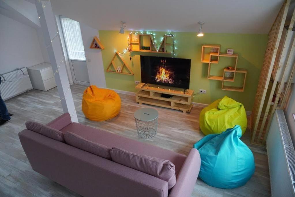 Cozy Attic Azuga Luaran gambar