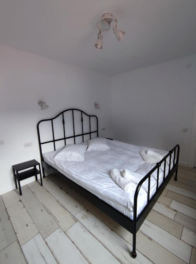 Cozy Attic Azuga Luaran gambar