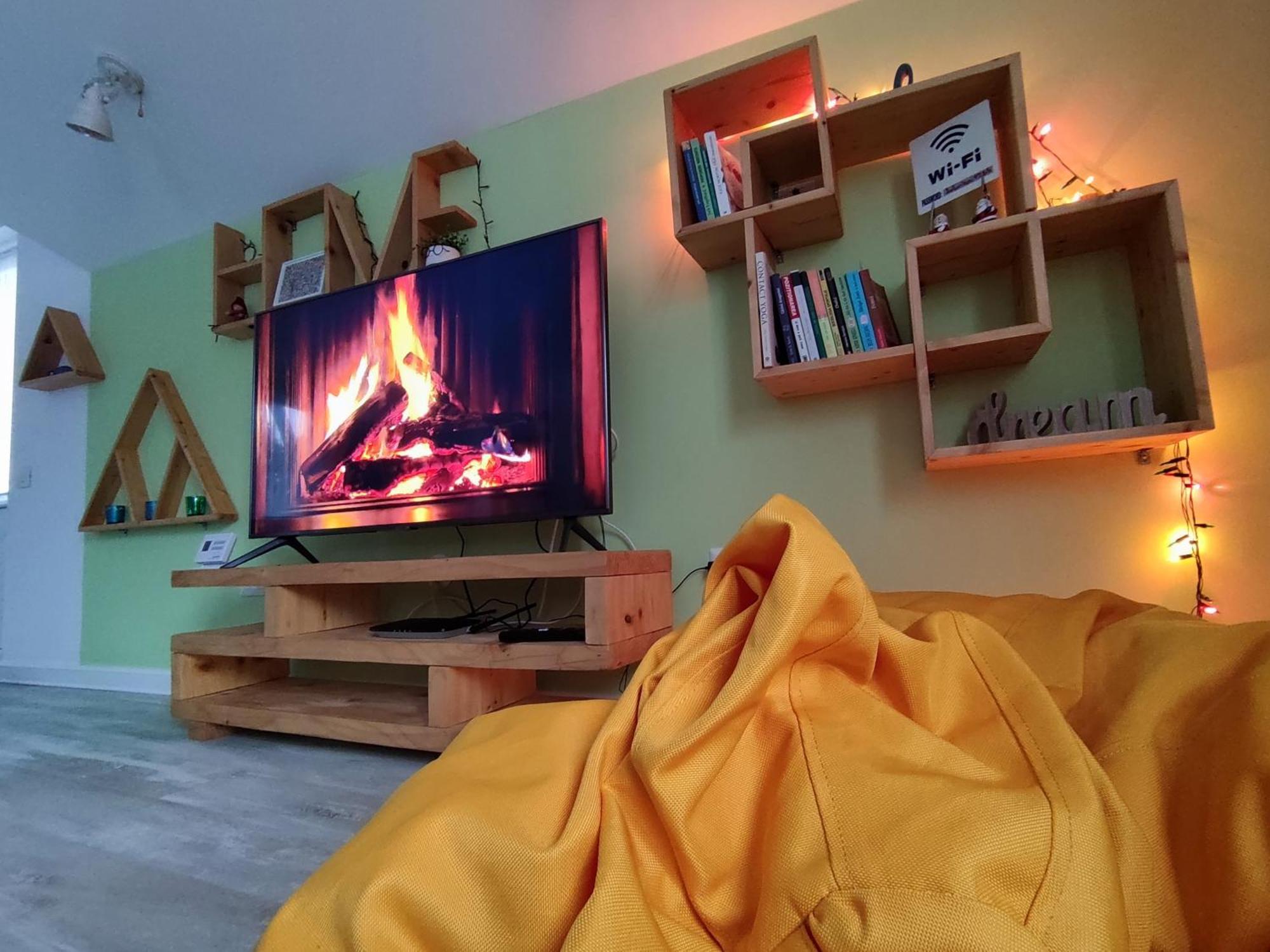 Cozy Attic Azuga Bilik gambar